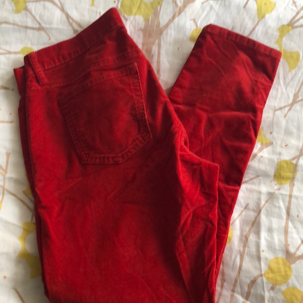 Gap Red Cords Size 29